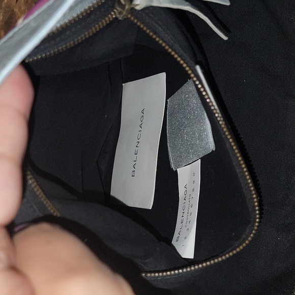 Women’s luxury Balenciaga Limited Edition Authentic  reposhing  yescandoit - Picture 2 of 13